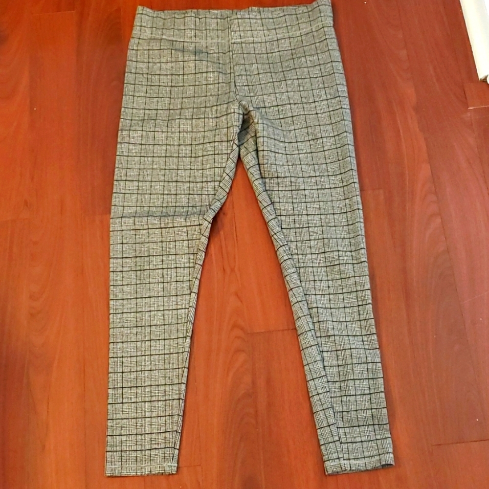 Plaid Mixit leggings size M